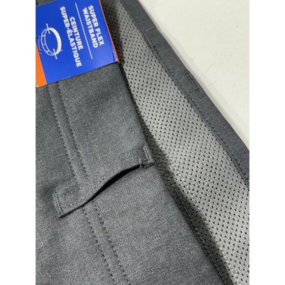 HAGGAR Men COOL RIGHT Utility Short - Size 42, Grey - Picture 5 of 8